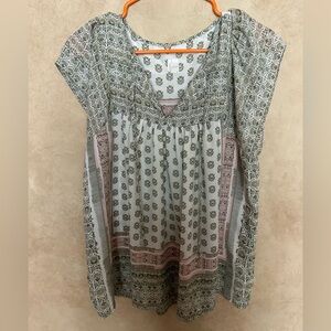 GAP Olive and Pink Paisley cap Sleeve Tunic  medium flowy ethereal whimsical